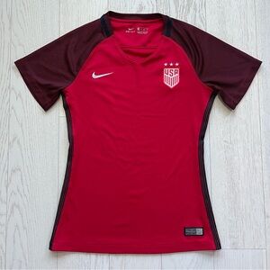 Nike US Women’s Soccer Team USWNT Red 2017 Futbol Third Away Player Jersey